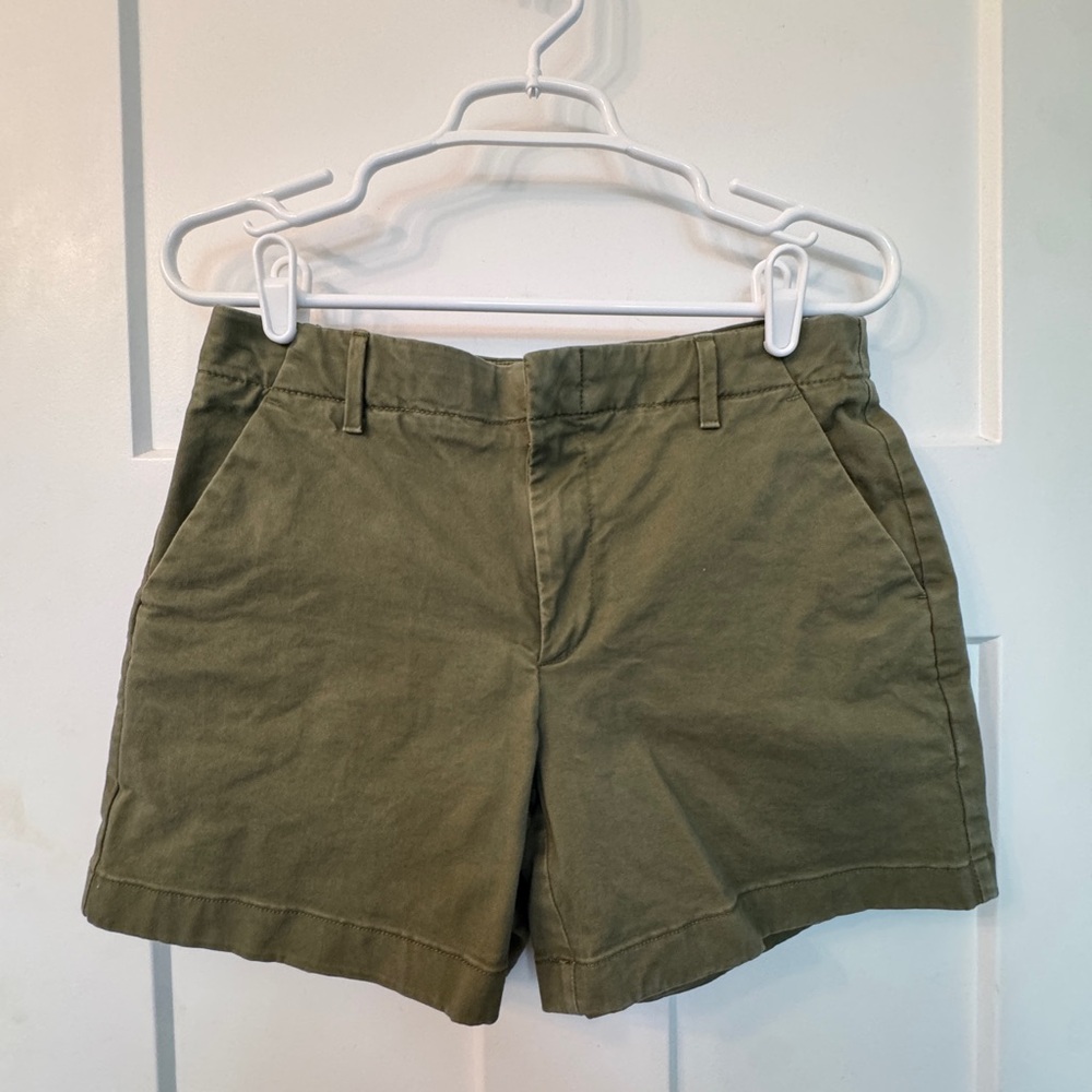 Banana Republic Khaki Women's Shorts
